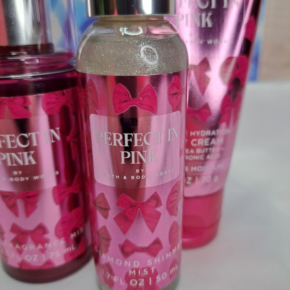 BATH & BODY WORKS 'PERFECT IN PINK' 5-PIECE TRAVEL SIZE GIFT SET LIMITED-EDITION - Picture 9 of 12